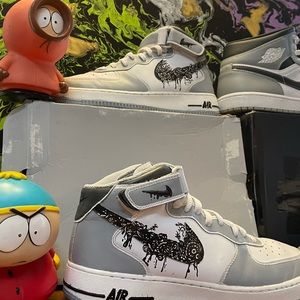 Nike AF1’s mids sz 11